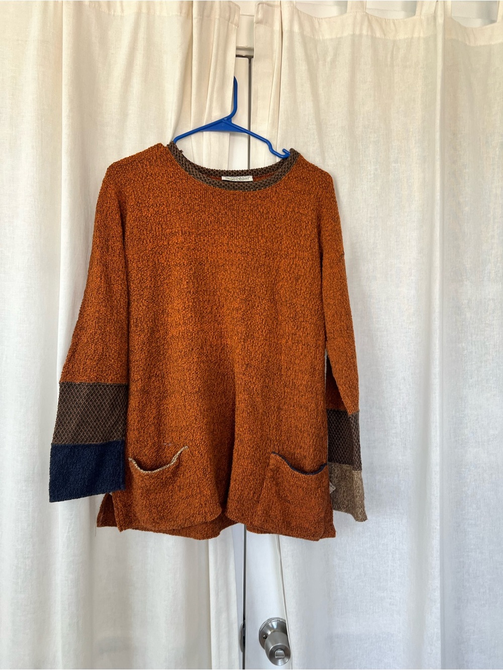 Gorgeous boho Margaret Winter knit crochet burnt orange cotton sweater